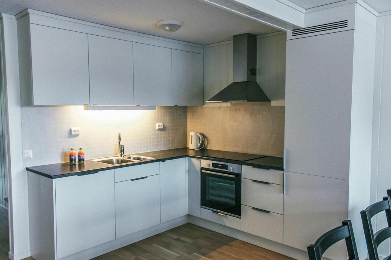 Loen Apartments Εξωτερικό φωτογραφία