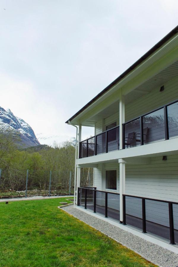 Loen Apartments Εξωτερικό φωτογραφία