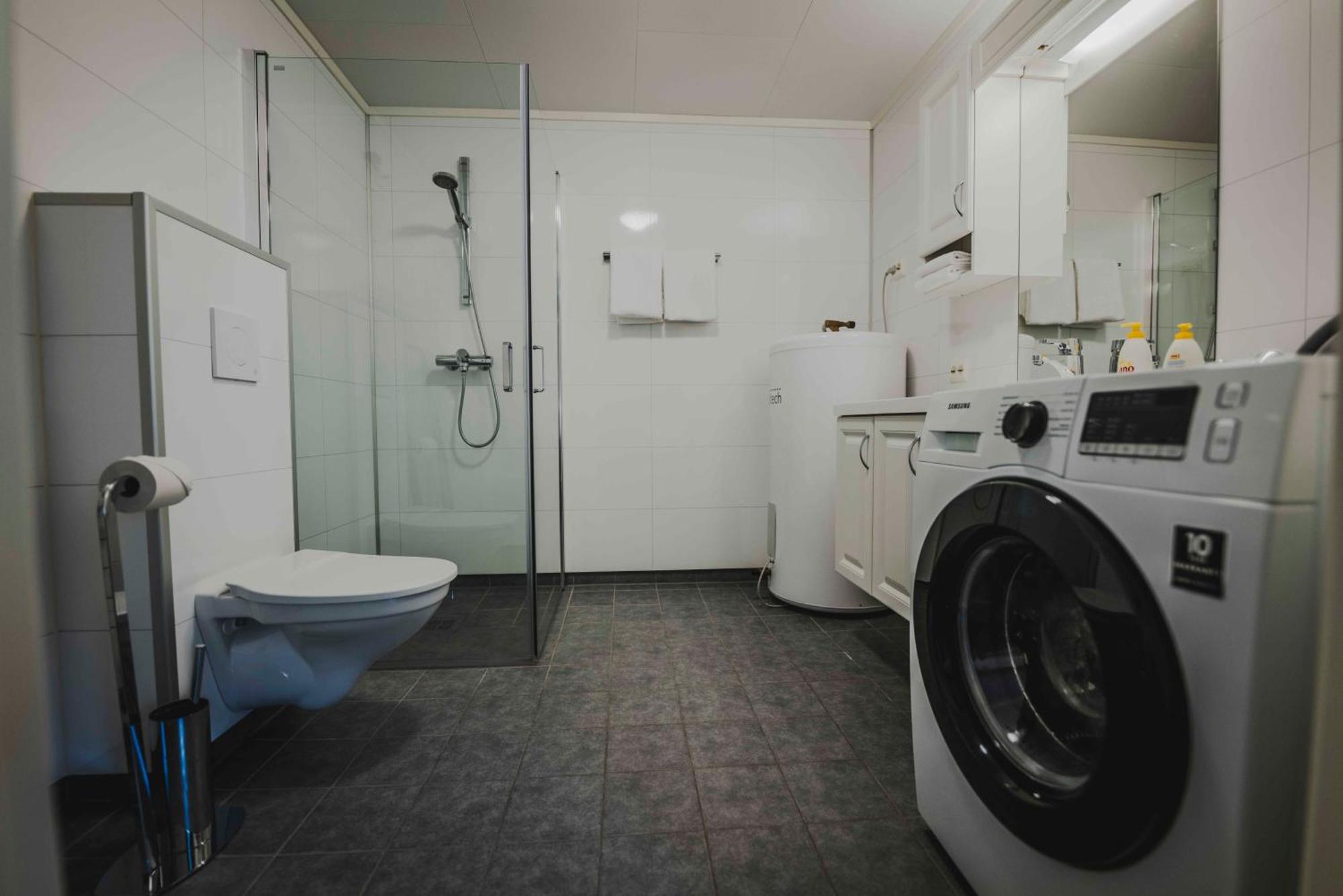Loen Apartments Εξωτερικό φωτογραφία